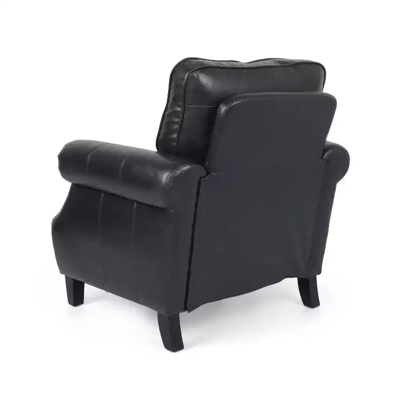 Poltrona Club in similpelle Dowd 36.50 con finiture borchiate